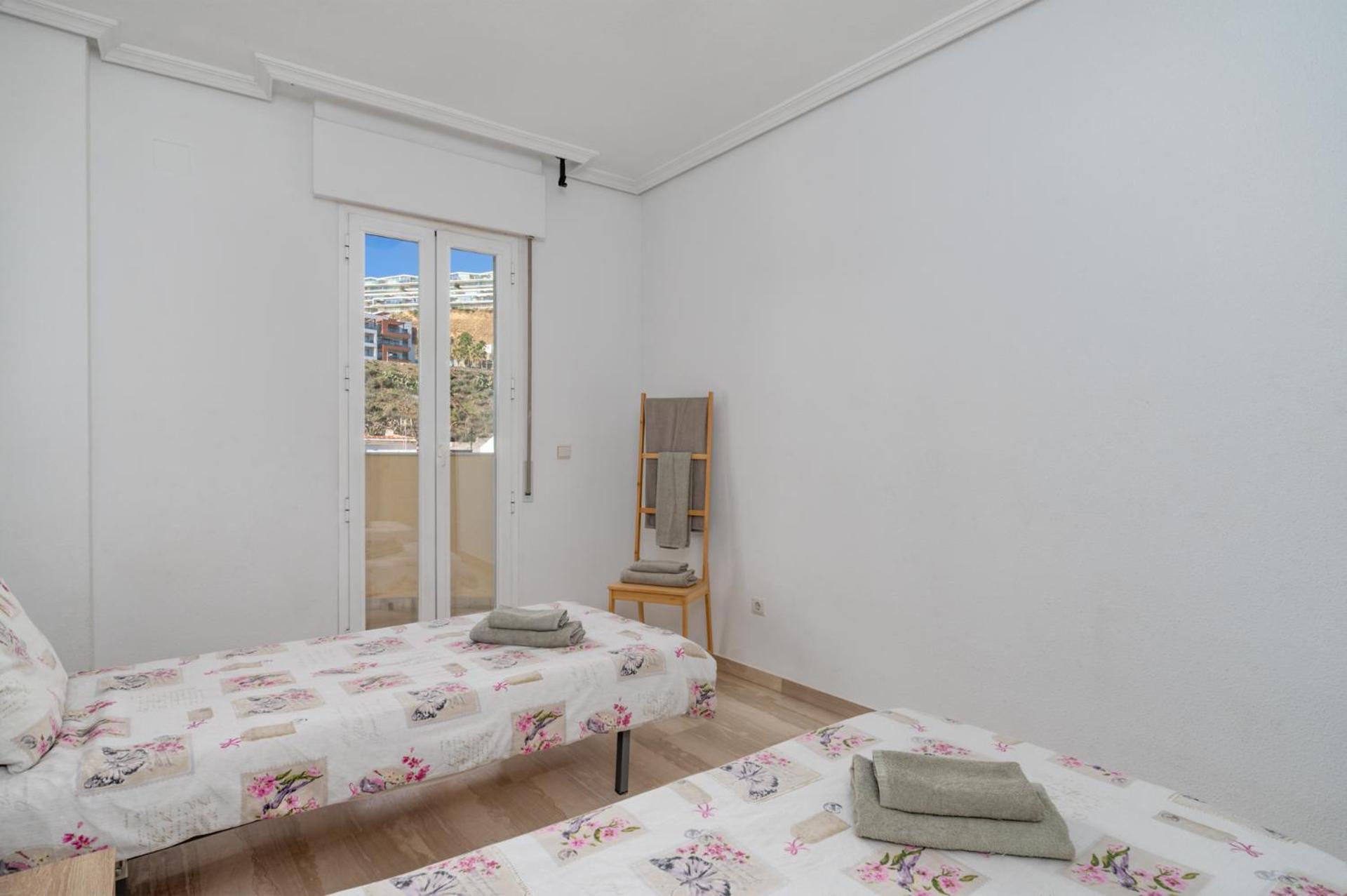 3 Bedroom, Sea Front & Sea View, Plunge Pool 푸엔히롤라 외부 사진